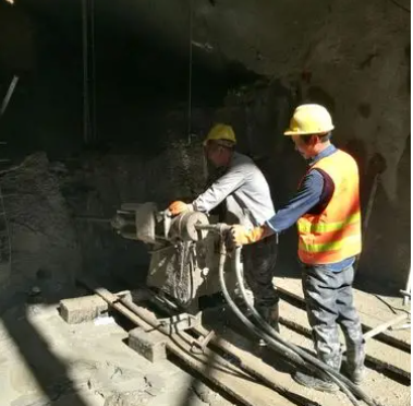 八公山水下抗分散灌浆料特点 水下不分散注浆料介绍